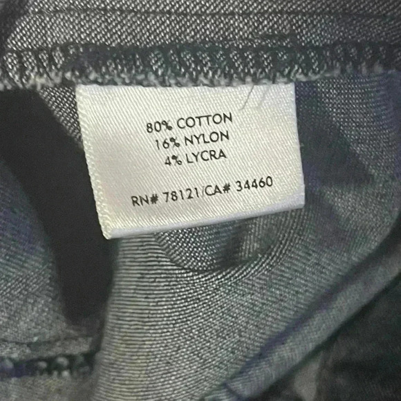 Eileen Fischer denim button up - Picture 3 of 5